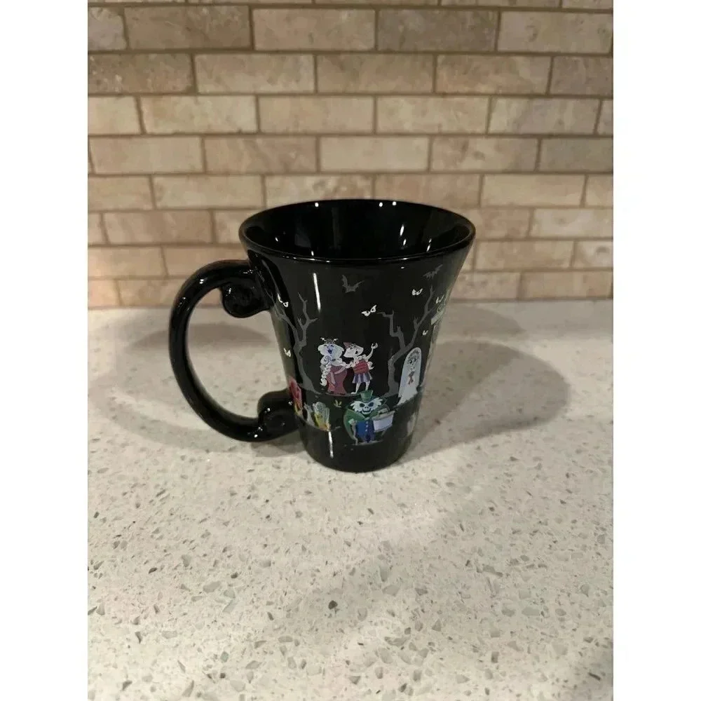 Disney Parks The Haunted Mansion 4.25”‎ Black Mug (Rare).